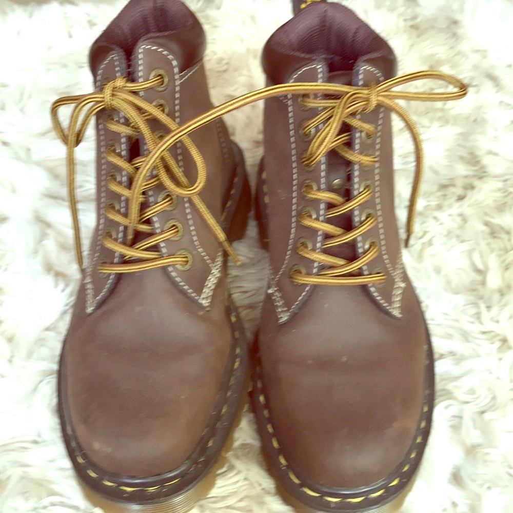 Men’s Dr Martens size 7